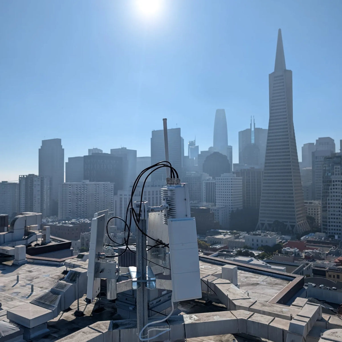 dronetag scout in city environment